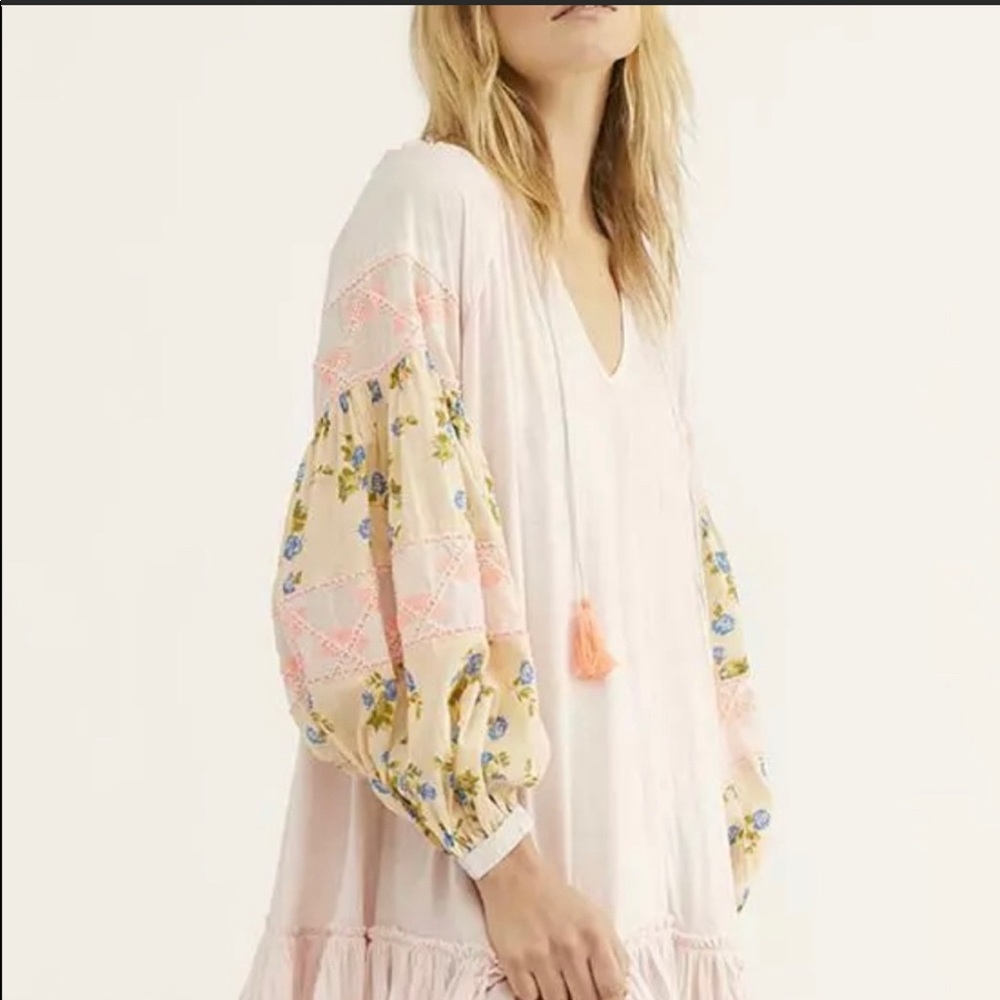 Free people-light pink floral Mist mixed dress